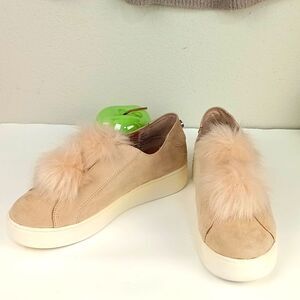 Steve Madden Girly beige Pompom platform slip on sneakers sz 8.5